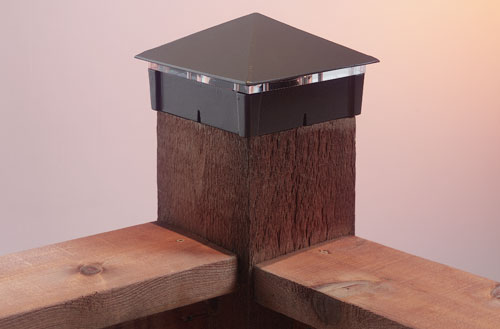 Smooth Roman Bronze Deck Light / Lighted Post Cap.