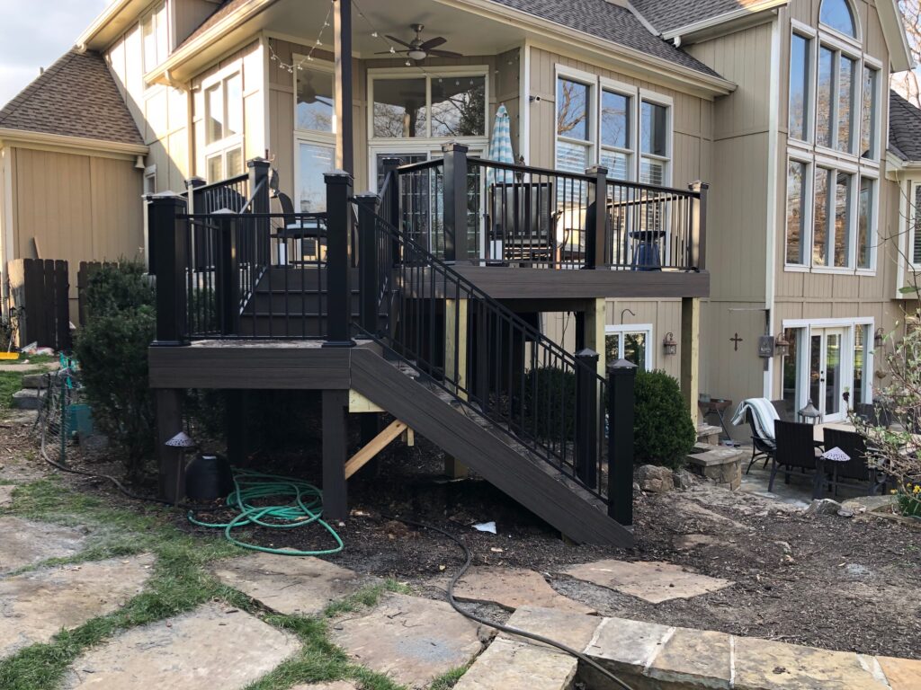 Decks built in Leawood, KS