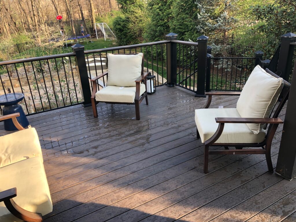 Decks built in Leawood, KS