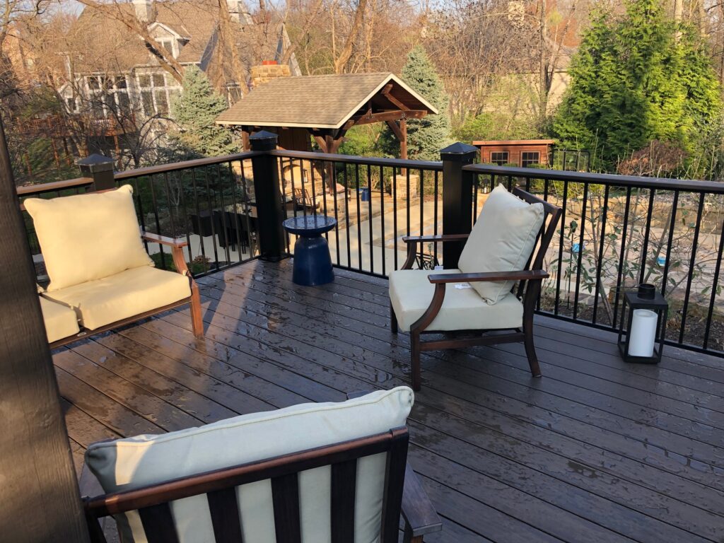 Decks built in Leawood, KS