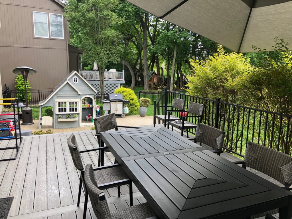 Overland Park Deck by Moonlight Decks