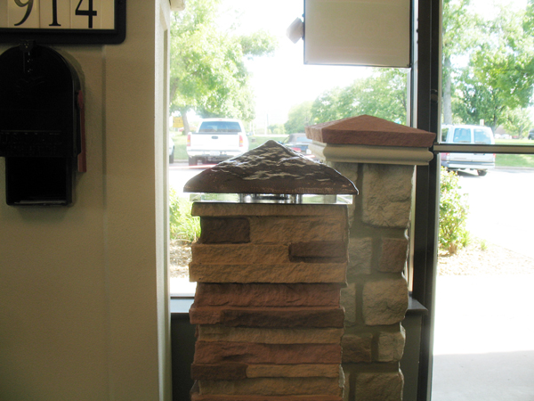 Faux Stone Post Sleeve Lighted Post Cap / Deck Light.